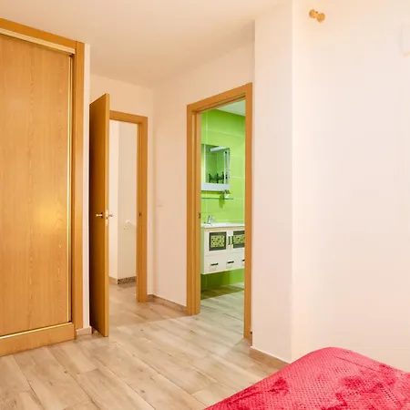 Alc - Atico San Leandro Apartment